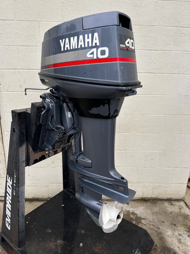 [013575] 2001 Yamaha 40 HP 2 Stroke Outboard Engine Complete {mpn} OEM