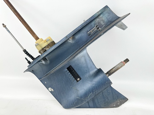 [027718] 1987 Yamaha 50 HP 2 Stroke Outboard Lower Unit Gear Case {mpn} OEM