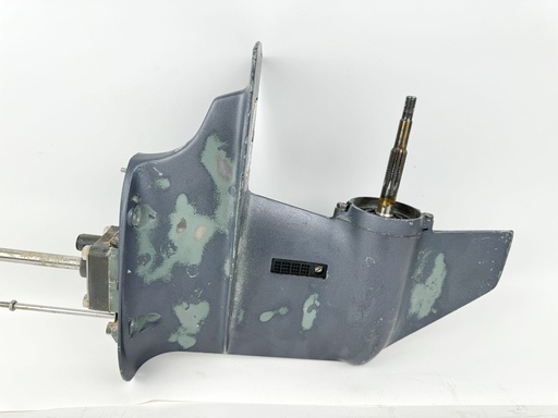 [011858] 1998 Yamaha 15 HP 4 Stroke Outboard Lower Unit Gear Case {mpn} OEM