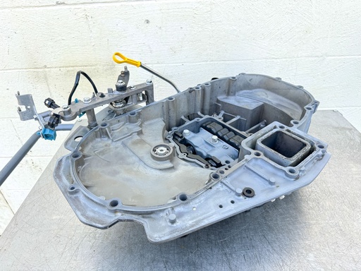 [011604] 2019 Suzuki 150 HP 4 Stroke Outboard Engine Holder {mpn} OEM