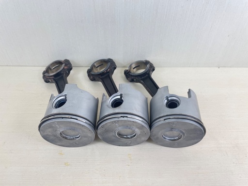 [013208] 2000 Mercury 200HP Optimax 2 Stroke Starboard Port Piston & Rod Assembly 859297T2 859296T2