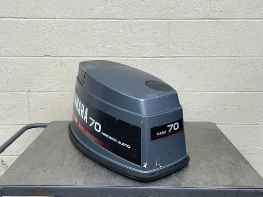 [031538] 1984-1988 Yamaha 70HP 2 Stroke Outboard Top Cowling Over - Cracked
