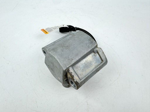 [013733] 2012 Evinrude 50 HP 2 Stroke Outboard Fuel Injector {mpn} OEM