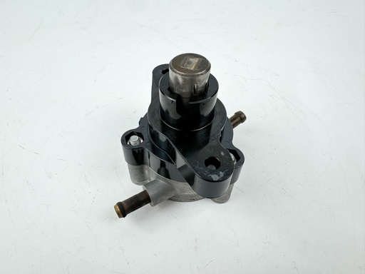 [016138] 2005 Yamaha 75 HP 4 Stroke Outboard Fuel Pump {mpn} OEM