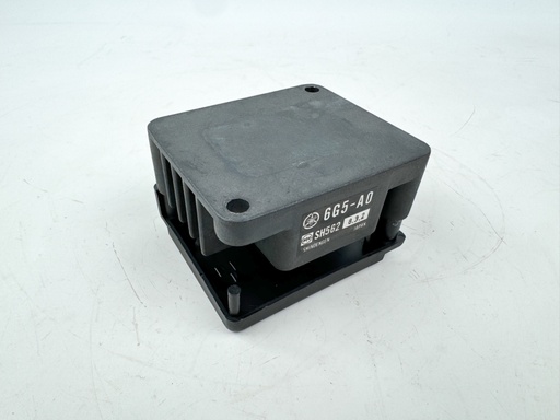 [016564] 1989 Yamaha 130 HP 2 Stroke Outboard Rectifier & Regulator {mpn} OEM