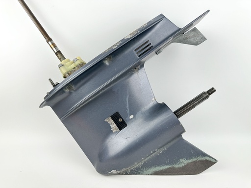 [016232] 2001 Yamaha 50 HP 4 Stroke Outboard Lower Unit Gear Case {mpn} OEM