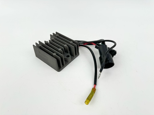 [017129] 2005 Yamaha 150 HP 2 Stroke Outboard Rectifier & Regulator {mpn} OEM