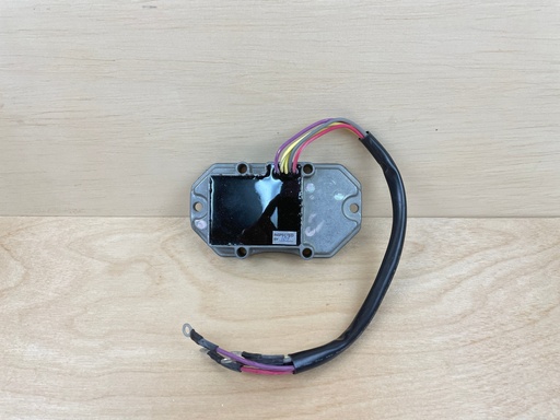 [7015] Johnson Evinrude Rectifier & Regulator Assembly 585195 OEM Brand New