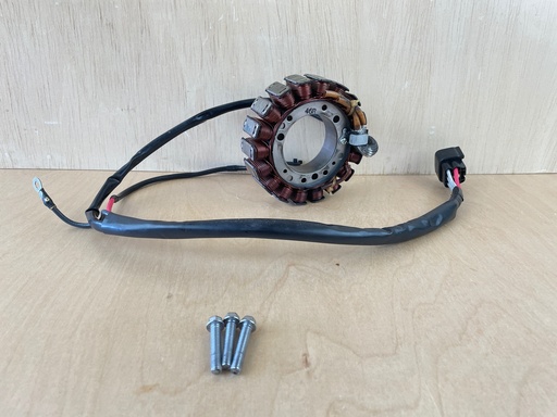 [4417] 2014 Yamaha 70HP 4 Stroke Outboard Stator Assembly 6C5-81410-01-00