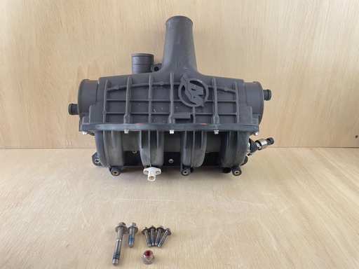 [4179] 2015 Mercury 200HP L4 Verado Charge Air Cooler Integrated Air Fuel Assembly 8M0132387