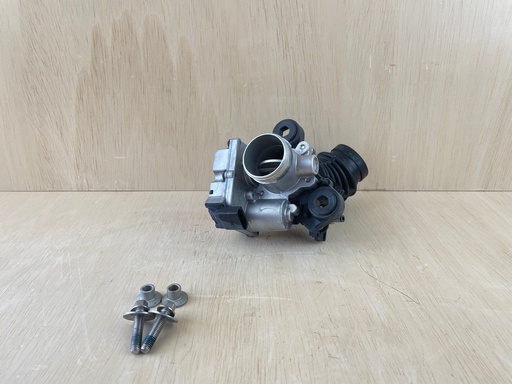 [4183] 2015 Mercury 200HP Verado Boost Valve Assembly 884408A08 884408T05 884408A07