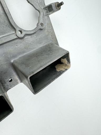 [018834] 1996 Yamaha 150 HP 2 Stroke Outboard Intake Air Silencer Assembly {mpn} OEM