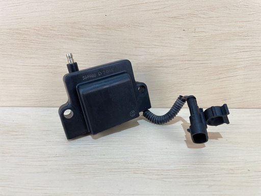 [4461] Johnson Evinrude BRP Etec Ignition Coil Assembly 586980 0586980