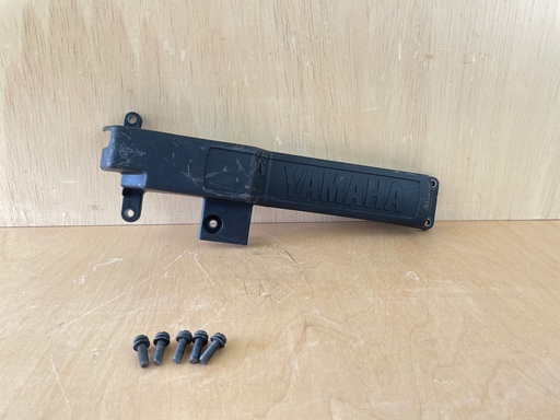 [4444] 2004 Yamaha 75HP 4 Stroke Outboard Cylinder Head Cover 67F-11192-00-00