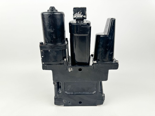 [019699] 2003 Mercury 150 HP 2 Stroke Outboard Power Trim Tilt Unit {mpn} OEM