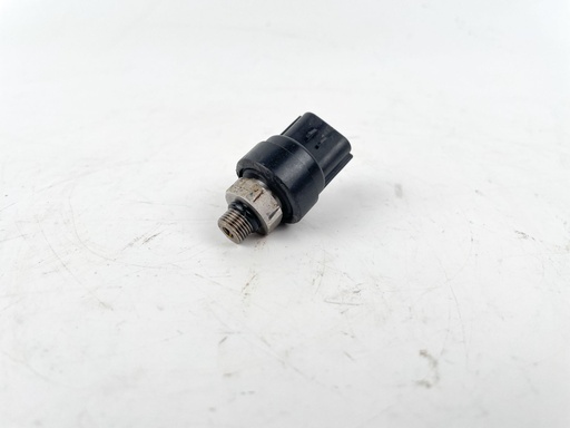 [019393] 2006 Yamaha 150 HP 4 Stroke Outboard Oil Pressure Sensor {mpn} OEM