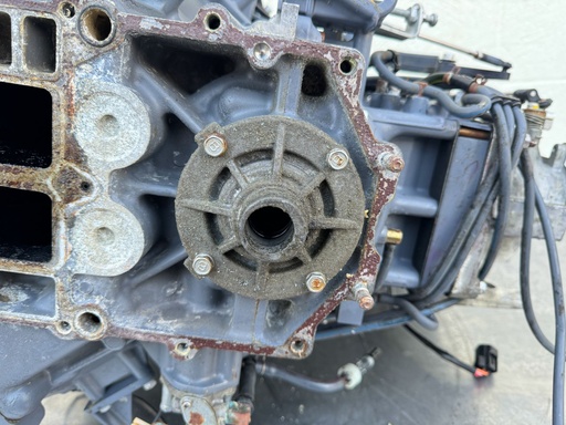 [017492] 2003 Yamaha 200 HP 2 Stroke Outboard Powerhead {mpn} OEM