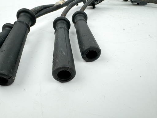 [020947] 2005 Yamaha 115 HP 4 Stroke Outboard Ignition Coil Set {mpn} OEM