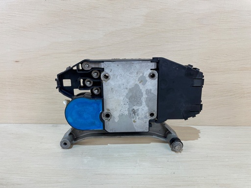 [2918] 1999 Evinrude Ficht 175HP Rectifier And Regulator Assembly 586483