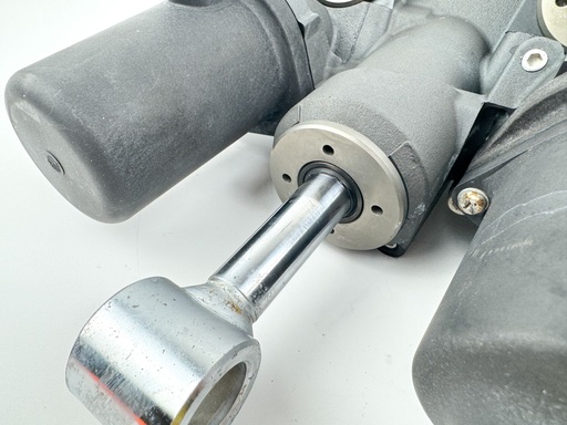 [022779] 2018 Yamaha 150 HP 4 Stroke Outboard Power Trim Tilt Unit {mpn} OEM