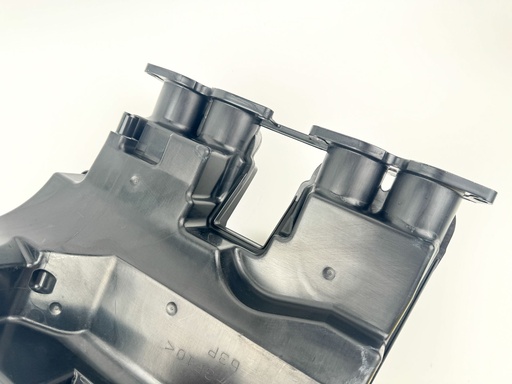 [022828] 2018 Yamaha 150 HP 4 Stroke Outboard Intake Air Silencer Assembly {mpn} OEM