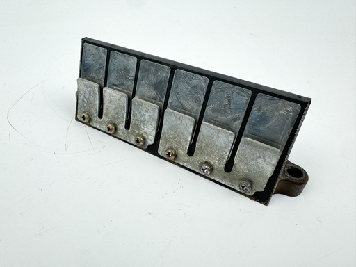 [023183] 2009 Mercury 75 HP 2 Stroke Outboard Reed Valve Assembly {mpn} OEM