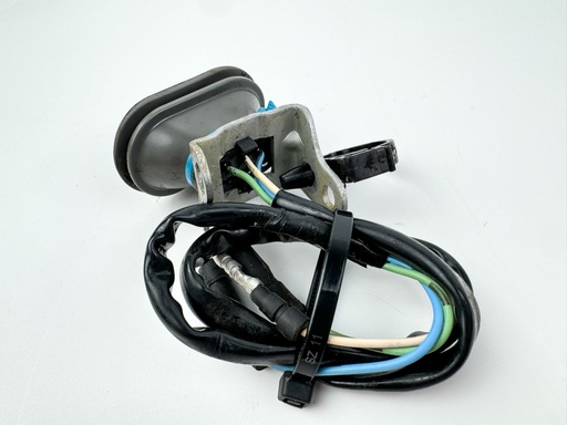 [024214] 2005 Honda 90 HP 4 Stroke Outboard Trim Switch {mpn} OEM