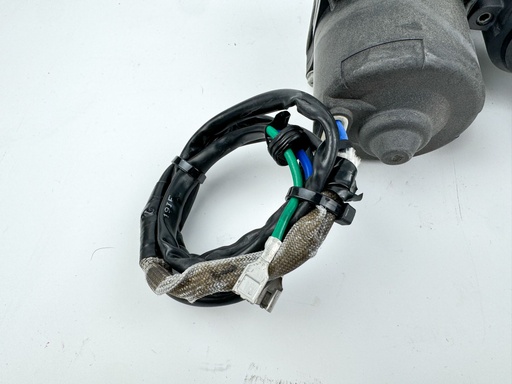 [024219] 2005 Honda 90 HP 4 Stroke Outboard Power Trim Tilt Unit {mpn} OEM