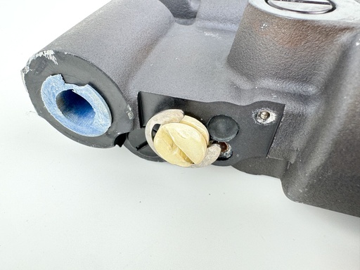 [024659] 2003 Mercury 40 HP 2 Stroke Outboard Power Trim Tilt Unit {mpn} OEM