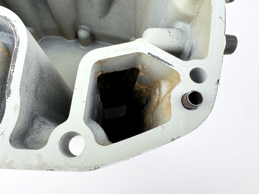 [024678] 2005 Johnson 140 HP 4 Stroke Outboard Oil Pan {mpn} OEM