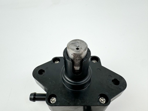 [024679] 2005 Johnson 140 HP 4 Stroke Outboard Fuel Pump {mpn} OEM