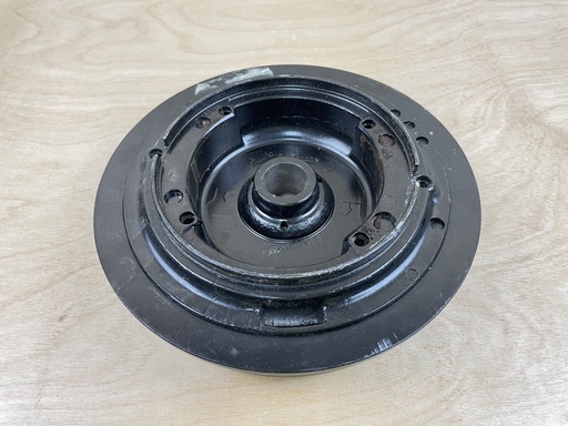 [7327] Evinrude Johnson OMC Flywheel 2 Cylinder 582598 Great Condition