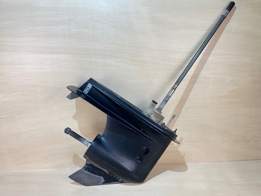 [2909] 2003 Suzuki 140HP DF140 Lower Unit Gear Case 25" Shaft