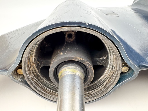 [025865] 2012 Evinrude 250 HP 2 Stroke Outboard Lower Unit Gear Case {mpn} OEM