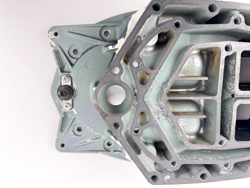 [026148] 2005 Yamaha 300 HP 2 Stroke Outboard Exhaust Guide {mpn} OEM