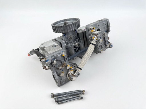 [026161] 2004 Yamaha 300 HP 2 Stroke Outboard Fuel Injection Pump {mpn} OEM