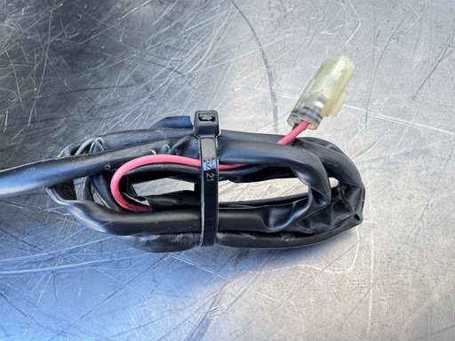 [026445] 2004 Yamaha 150 HP 4 Stroke Outboard Swivel Bracket {mpn} OEM