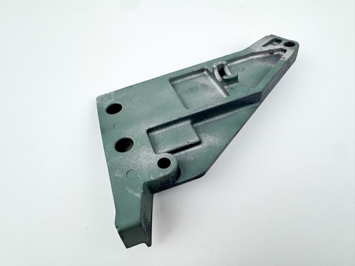 [027054] 2005 Yamaha 115 HP 4 Stroke Outboard Cable Cover Plate {mpn} OEM