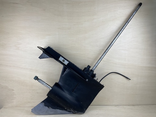 [3758] 1999 Mercury 200HP 25" Lower Unit Gear Case 1.87:1 Ratio 9148T85 - Damaged