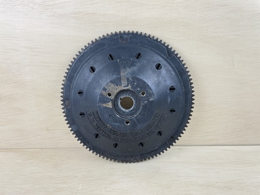 [3523] 1988 Evinrude 90HP Outboard 2 Stroke Flywheel Assembly 0583339