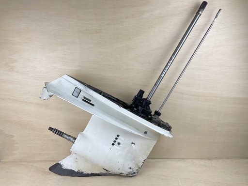 [3526] 1988 Evinrude 90HP Outboard 20" Lower Unit Gear Case 0398182 - Needs Seals