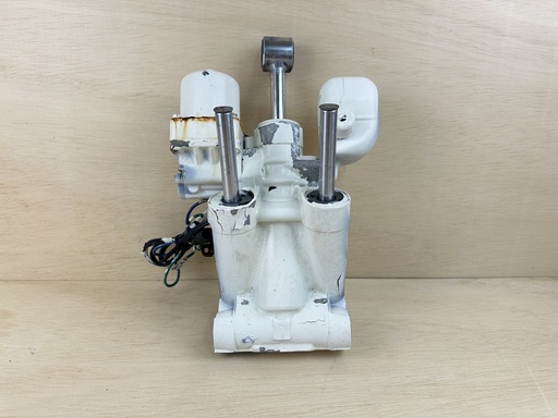 [3659] 1996 Evinrude 115HP Outboard 2 Stroke Hydraulic Power Trim & Tilt 0434395