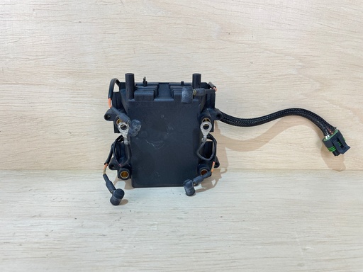 [3485] 2004 Evinrude 115HP Outboard 2 Stroke Power Pack Ignition Assembly 0586292