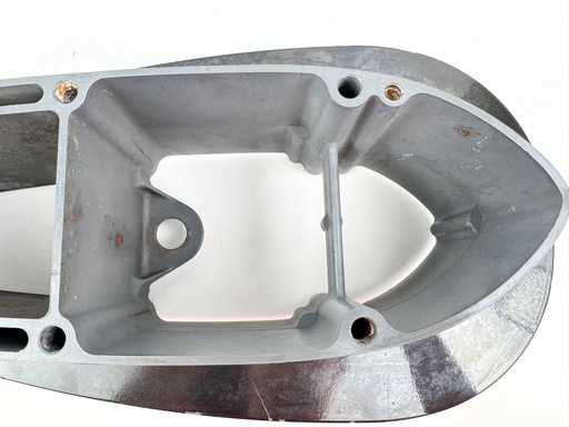 [028314] 2007 Suzuki 250 HP 4 Stroke Outboard Midsection Extension / Spacer {mpn} OEM