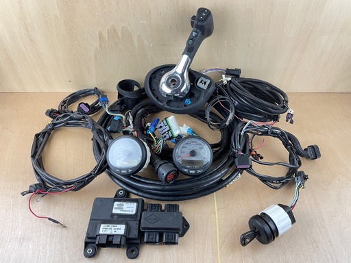 [008152] Mercury Outboard Rigging With SmartCraft Speedometer - Missing Parts