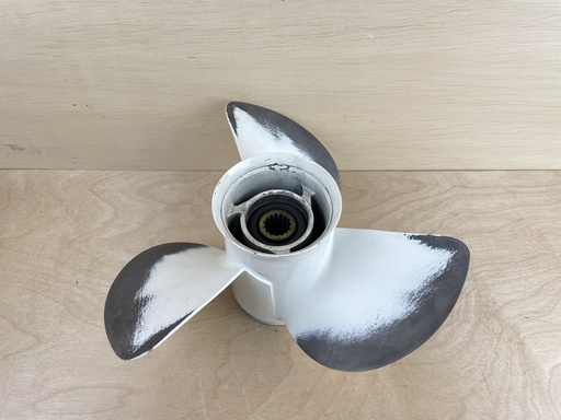 [008199] Yamaha OEM Prop 13 1/4 x 17 RH Aluminum Propeller 6E5-45945-01-00 13.25x17