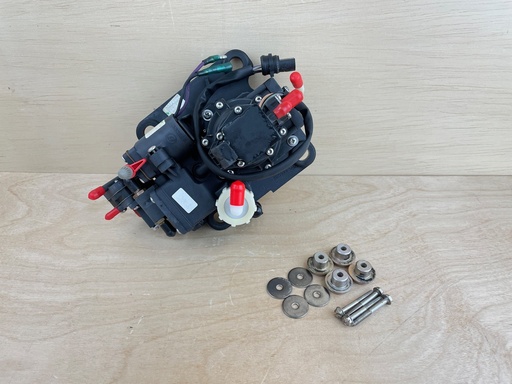 [008286] 2001 Johnson Evinrude 115HP 2 Stroke VRO Fuel Pump Assembly With Primer 5007420