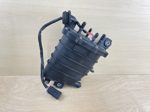 [008321] 2005 Mercury Verado 225HP Outboard FSM Fuel Supply Module 880596T02 - Parts