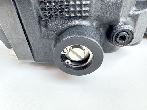 [030764] 2010 Yamaha 250 HP 4 Stroke Outboard Power Trim Tilt Unit {mpn} OEM