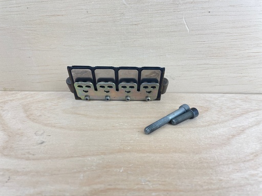 [008336] 2003 Mercury 200HP 2 Stroke Outboard Reed Block Valve Assembly 855952T3